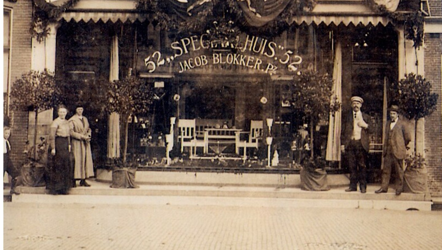 Waarom Jacob Blokker in 1912 een grote optocht organiseerde in Hoorn