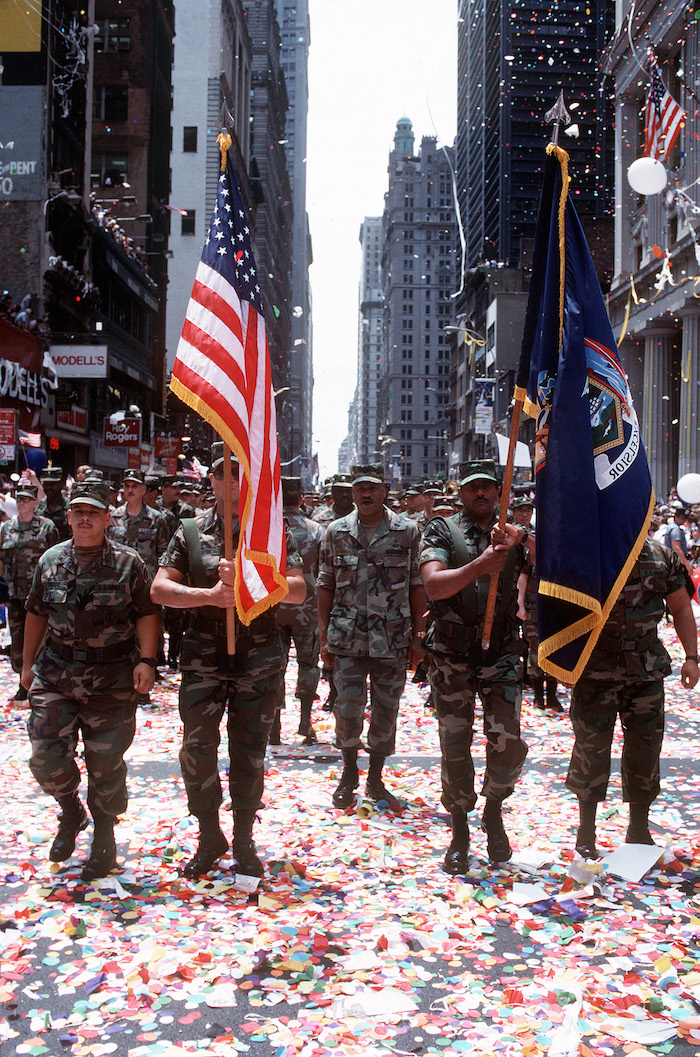 New York, 10 juni 1991: nationaal eerbetoon aan de Amerikaanse militairen die deelnamen aan de operatie Desert Storm, onderdeel van de Golfoorlog. (via Wikimedia Commons)